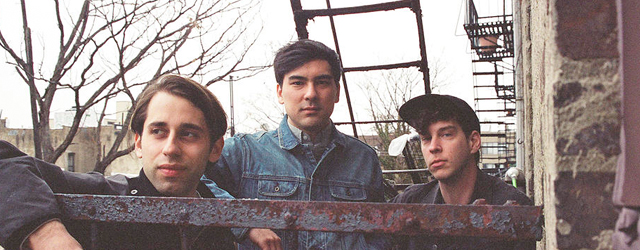 eztv new-york new york city critique review chronique band pop indie rock high in place captured tracks