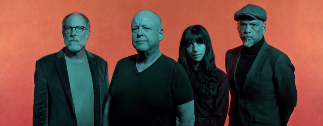 pixies frank black francis 2022 doggerel lp album disque record bmg paz lenchantin david dave lovering kim deal joey alberto santiago charles thomson indie rock 4ad critique review chronique stéphane pinguet