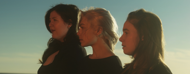 critique écoute review chronique stéphane pinguet phoebe bridgers julien baker lucy dacus indie rock pop indé indépendant independant trio punk exo folk the record interscope records universal music group 2023